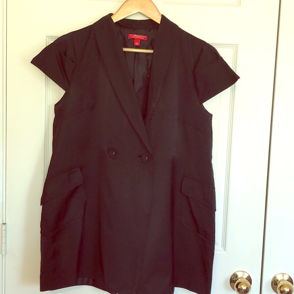 NEW YORK AND COMPANY satin tuxedo top